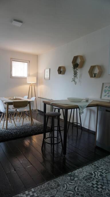 Cosy Apartment In The Heart Of Скоп'є Екстер'єр фото